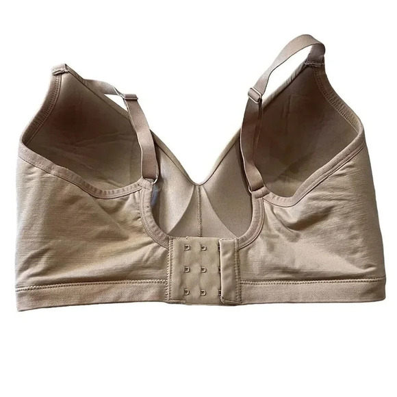 ThirdLove Women's Wireless Lightly Lined T-Shirt Bra Beige Size MD++ - Picture 2 of 8